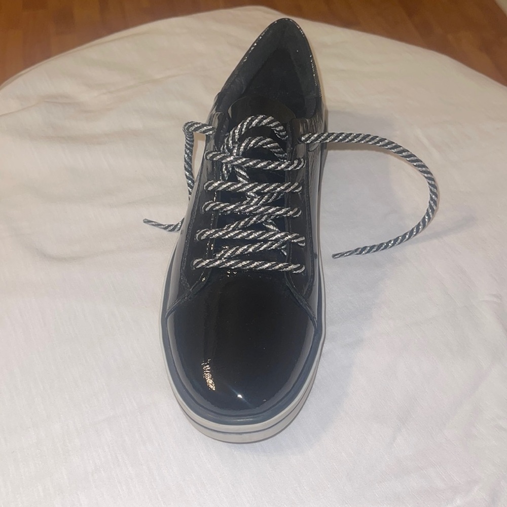 Women shoes
